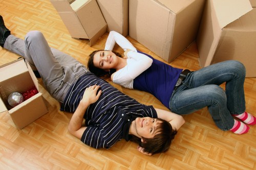 Contact UK Moving House for your moving needs